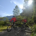 Schiwiese Mit Freiem Eintritt In Alpentherme & Freie Nutzung Der Gasteiner Bergbahnen Im Sommer 2026 Bad Hofgastein