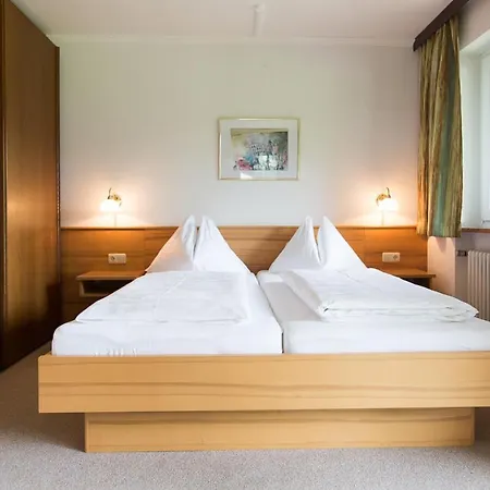 Schiwiese Mit Freiem Eintritt In Alpentherme In *