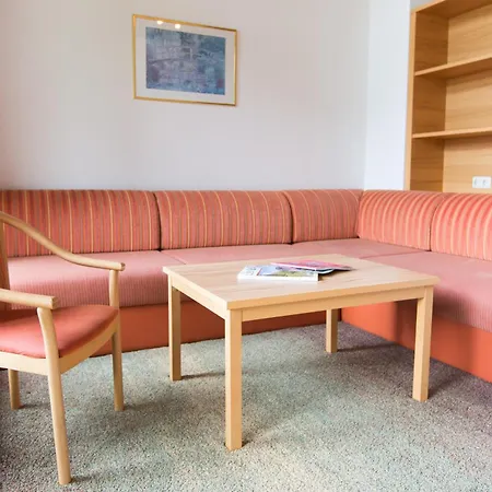 Schiwiese Mit Freiem Eintritt In Alpentherme In Apartment Bad Hofgastein