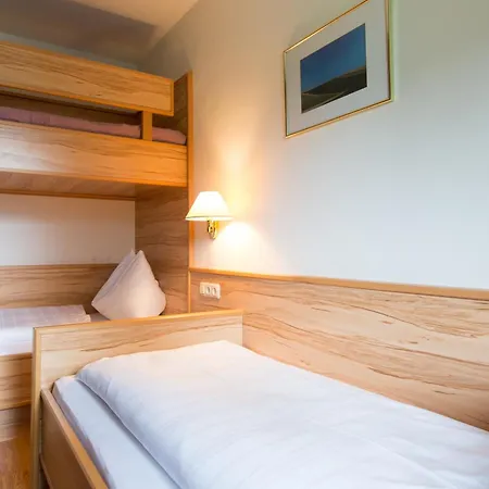 Schiwiese Mit Freiem Eintritt In Alpentherme In Apartment *